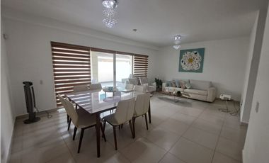 CASA EN VENTA ALTOS DEL PARQUE  267M2