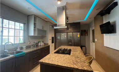 SEA CONFIABLE VENDE HERMOSA CASA EN BOSQUES DE LOS CIBELES