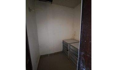 VENTA REMATE LOCAL COMERCIAL 141.36m2 PLAZA MILLA 8