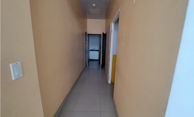 VENTA REMATE LOCAL COMERCIAL 141.36m2 PLAZA MILLA 8