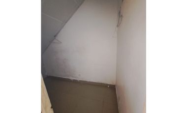 VENTA REMATE LOCAL COMERCIAL 141.36m2 PLAZA MILLA 8