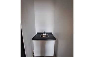 VENTA REMATE LOCAL COMERCIAL 141.36m2 PLAZA MILLA 8