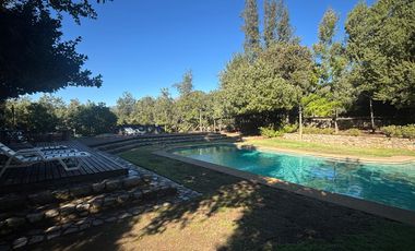 ARRIENDO HERMOSA PARCELA COND. PARQUE CANTILLANA