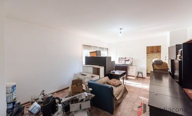 DEPARTAMENTO 3 AMBIENTE VENTA BARRIO CASTRO ESCALADA 2500 VILLA LUGANO