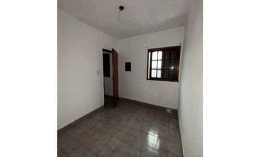 Venta Planta Alta 2 Dormitorios Zona Plaza Saenz Peña