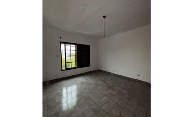 Venta Planta Alta 2 Dormitorios Zona Plaza Saenz Peña