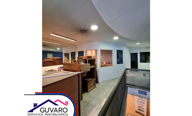 Se Vende Imponente Local en Alberdi de 2 Plantas