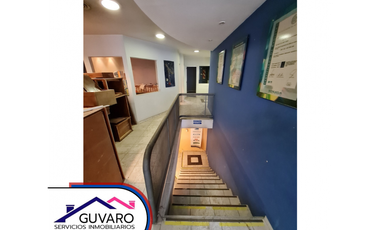 Se Vende Imponente Local en Alberdi de 2 Plantas
