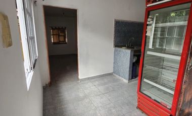 Departamento Tipo Casa en alquiler en Sarandi Este