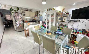 Triplex en venta en Quilmes Oeste