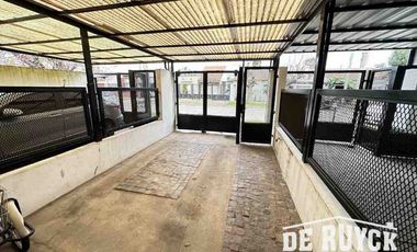 Triplex en venta en Quilmes Oeste
