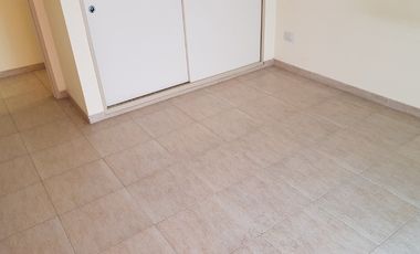 Departamento en alquiler en Caseros
