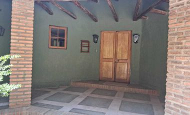 Casa en arriendo en PIRQUE