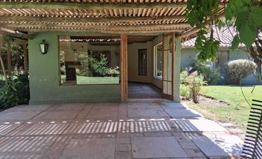 Casa en arriendo en PIRQUE
