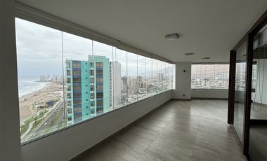 Departamento en Arriendo en Edificio Barrio Parque