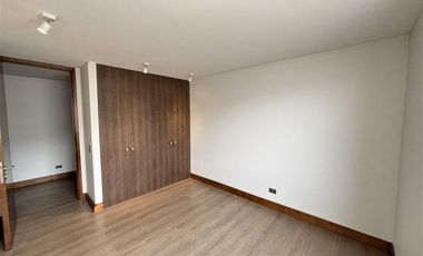 Departamento en Arriendo en Edificio Barrio Parque