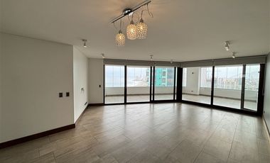 Departamento en Arriendo en Edificio Barrio Parque