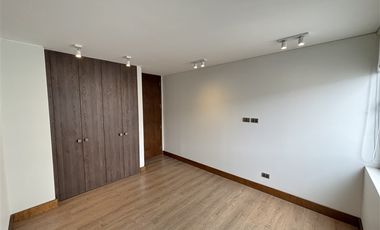Departamento en Arriendo en Edificio Barrio Parque