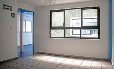 Edificio multi funcional en zona comercial