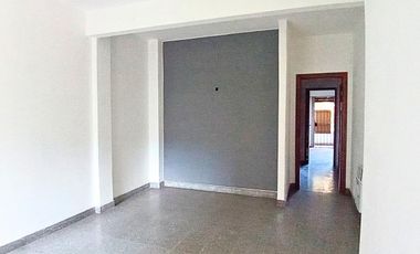 Oficina Local Showroom en alquiler en Monte Grande centro
