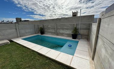 ALQUILER| DUPLEX AMOBLADO de 3 dorm, en DOCTA
