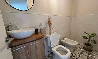 ALQUILER| DUPLEX AMOBLADO de 3 dorm, en DOCTA