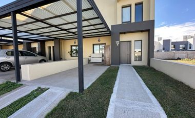 ALQUILER| DUPLEX AMOBLADO de 3 dorm, en DOCTA