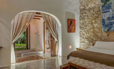 Casa en venta, CASABLANCA en el Centro Histórico de Mérida Yuc.