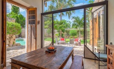 Casa en venta, CASABLANCA en el Centro Histórico de Mérida Yuc.