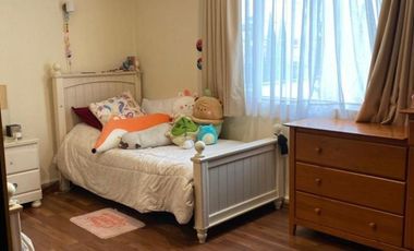 Casa Venta en Metepec en Residencial con vigilancia y control de acceso a 5 min de Galerías Metepec con alberca, gym y padel.
