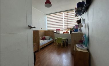 EN VENTA dpto MACUL av. escuela agricola ESTILO MARIPOSA