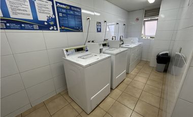 EN VENTA dpto MACUL av. escuela agricola ESTILO MARIPOSA