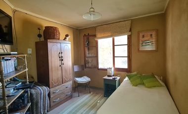Gran casa y  buen terreno para Inversión en Buin