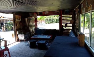 Gran casa y  buen terreno para Inversión en Buin