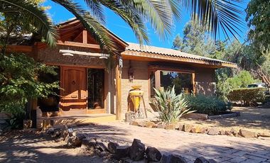 Gran casa y  buen terreno para Inversión en Buin