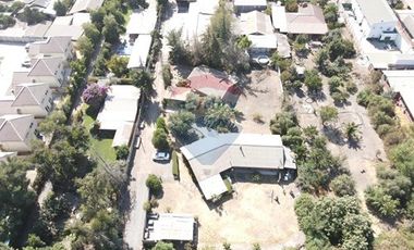 Gran casa y  buen terreno para Inversión en Buin