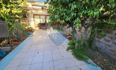 Casa Renovada en Santiago: ¡Tu Hogar Ideal Espera!