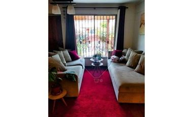 Casa Renovada en Santiago: ¡Tu Hogar Ideal Espera!