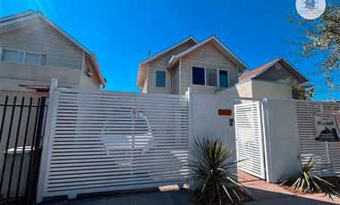 Casa en Venta en victor troncoso muñoz con luis hinojosa pascua