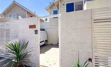 Casa en Venta en victor troncoso muñoz con luis hinojosa pascua
