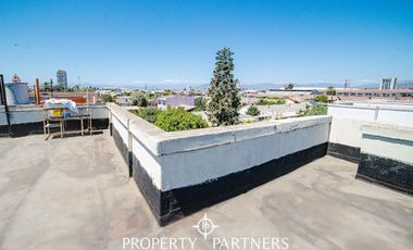 Amplia Propiedad en estratégico sector Comercial de Coquimbo