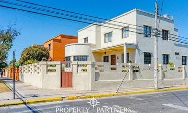 Amplia Propiedad en estratégico sector Comercial de Coquimbo