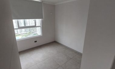 Moderno departamento en Marina Costa con preciosa vista a toda la Bahia