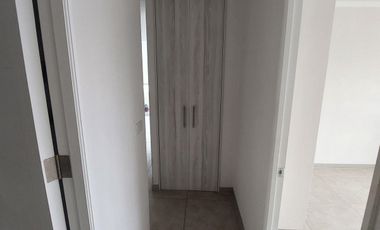 Moderno departamento en Marina Costa con preciosa vista a toda la Bahia