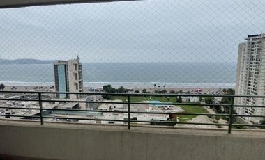 Moderno departamento en Marina Costa con preciosa vista a toda la Bahia