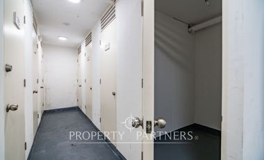 Moderno departamento amoblado en Condominio ubicado en Avenida Pacífico, segunda línea