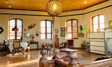 Emblemático Edificio en Venta en el Casco Histórico de Punta Arenas