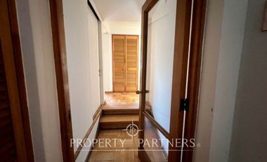 Casa Estilo Colonial de 6D + Piscina. Cercano a Colegio Sagrado Corazón Apoquindo