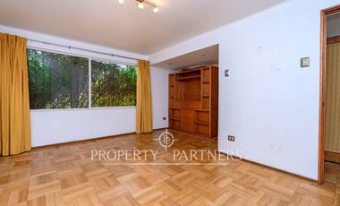 Casa Estilo Colonial de 6D + Piscina. Cercano a Colegio Sagrado Corazón Apoquindo