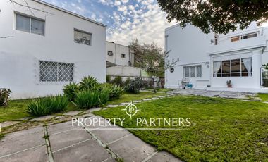 Venta casa con gran terreno, Ñuñoa